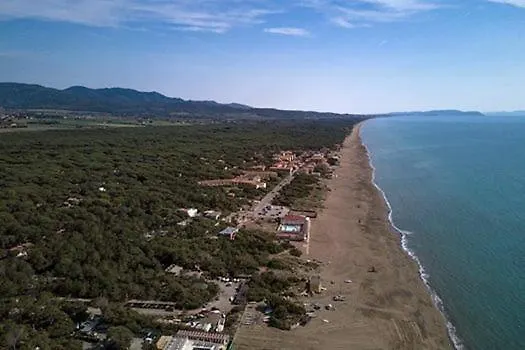 Ester A Soli 150M. Dal Mare Marina di Castagneto Carducci